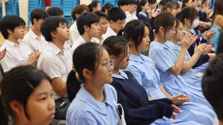 香港新方向歡迎政府修訂資助專上課程學(xué)額和資助申請資格