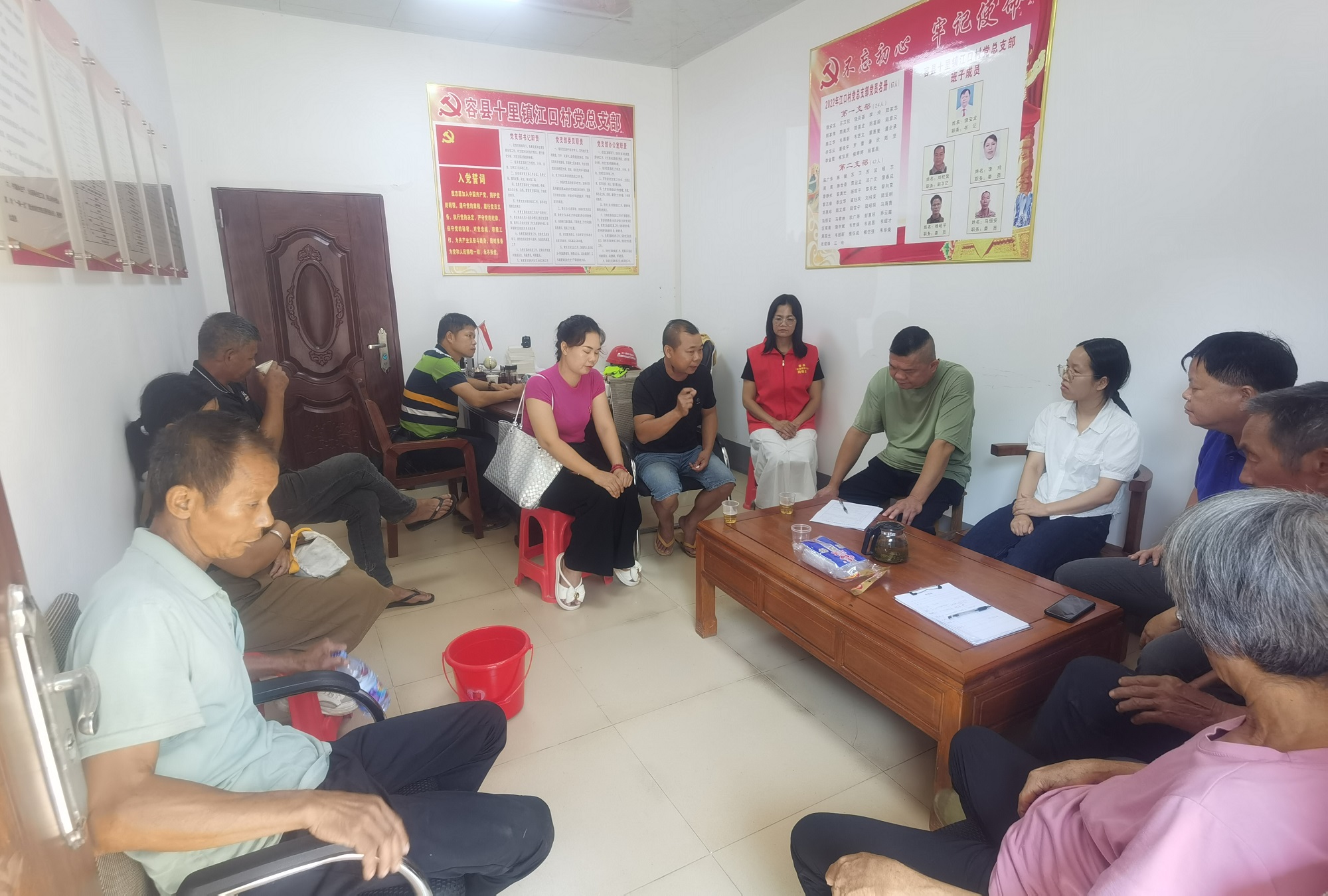 桂玉林容縣十里鎮(zhèn)：人大代表助力 「解紛促和」工作