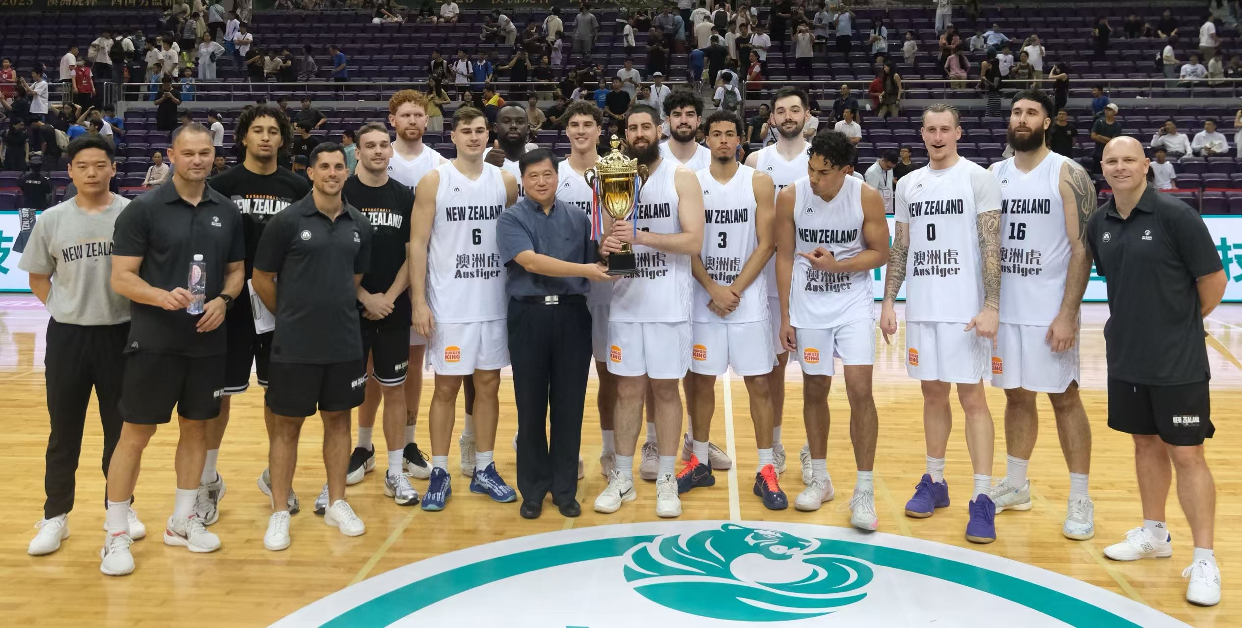 ?有片｜【體育】2025「澳洲虎杯」四國(guó)男籃精英賽在深圳寶安體育館圓滿落幕