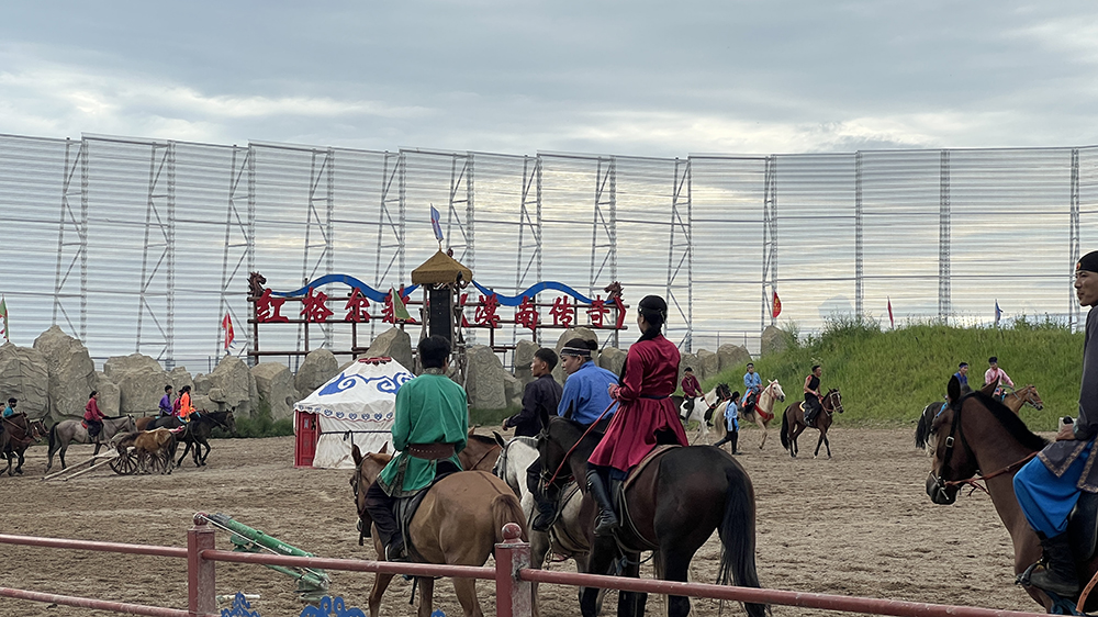 直播回放｜帶你看內(nèi)蒙草原兒女馬上颯爽英姿