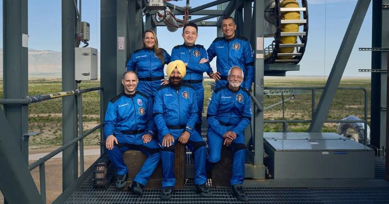 孫宇晨搭乘「藍(lán)色起源」安全返航！豪擲2800萬(wàn)美元體驗(yàn)10分14秒太空飛行