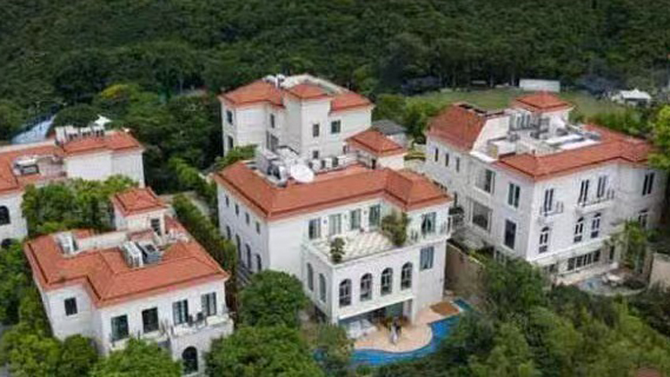 傳許家印山頂大宅涉僭建遭勒令清拆