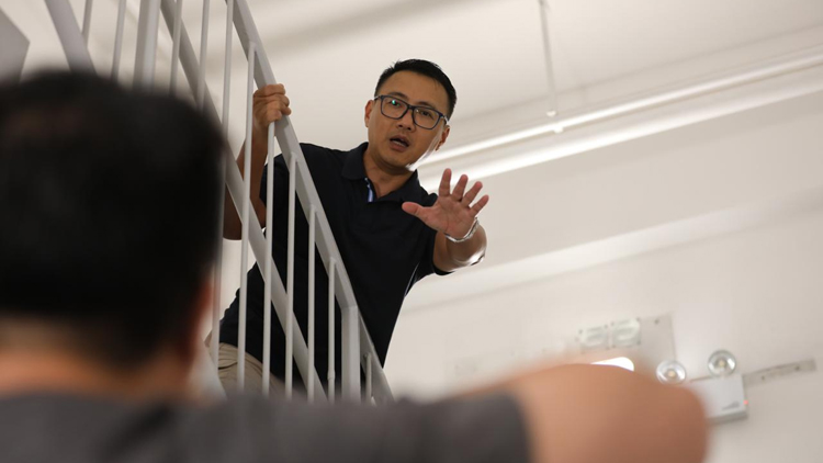 用「心」救人半世紀(jì) 談判專家「仁者不憂」化險(xiǎn)之路