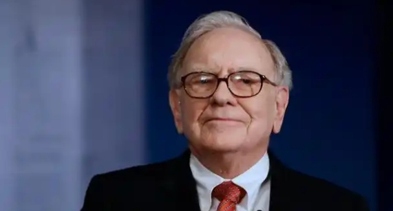 【財(cái)通AH】自宣布年底退休後，「巴菲特溢價(jià)」開始消退  伯克希爾股價(jià)跌出美股前十位