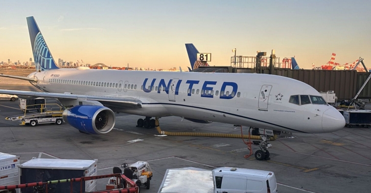 出現(xiàn)技術(shù)故障 美聯(lián)航在美國多個機場航班停飛