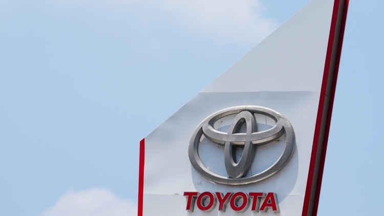 受美國(guó)關(guān)稅影響 日本七大車(chē)企利潤(rùn)或?qū)⒖s水2.6萬(wàn)億日?qǐng)A