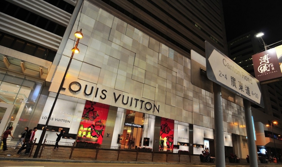 【港商時(shí)評(píng)】零售業(yè)態(tài)正重塑 本地商家急求變