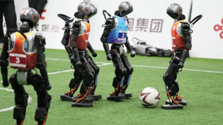 世界人形機(jī)器人運(yùn)動(dòng)會(huì)今日舉行