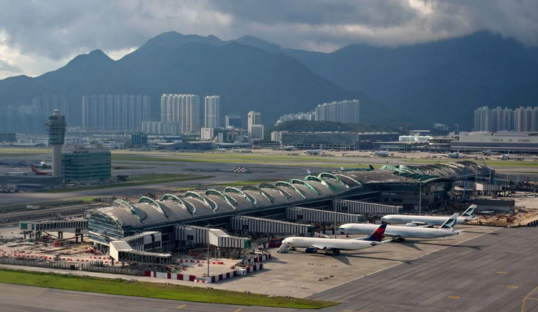 機管局：截至下午5時 機場今日有31航班取消 590航班延誤