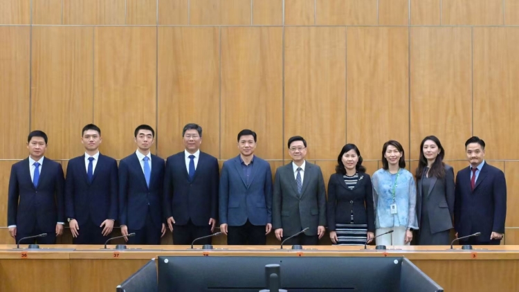 百度向政府提交AI及自動(dòng)駕駛技術(shù)發(fā)展意見