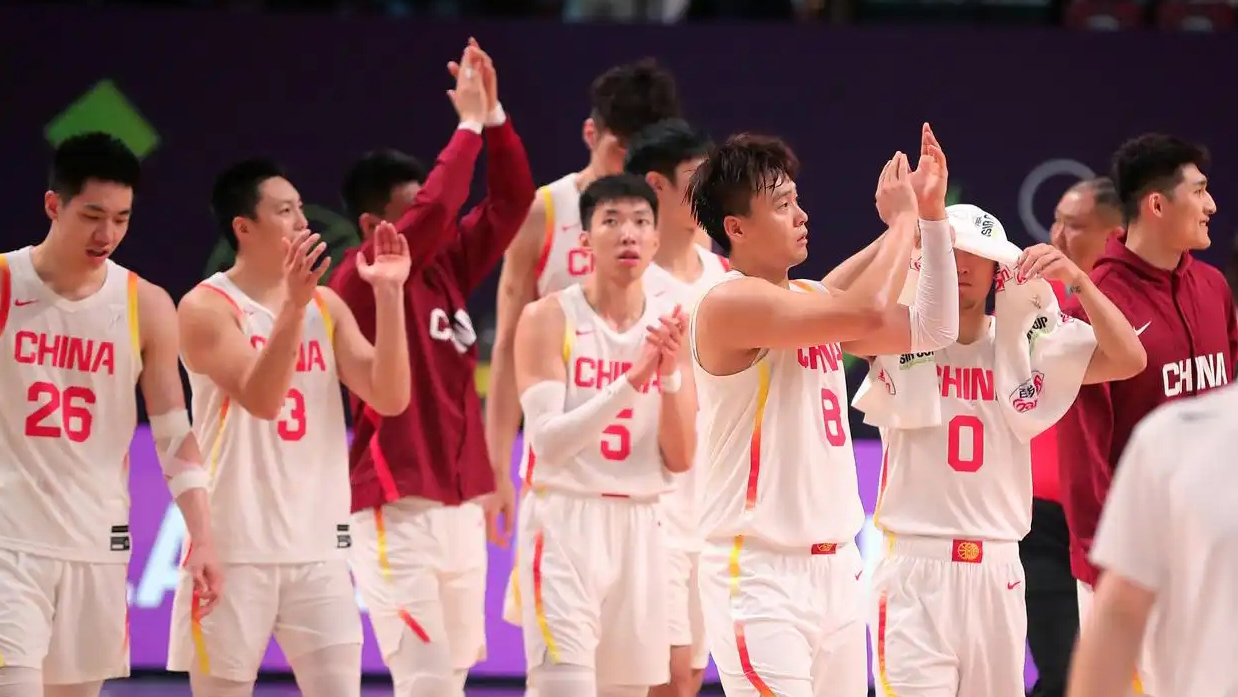 中國男籃大勝新西蘭 時隔10年再進亞洲盃決賽