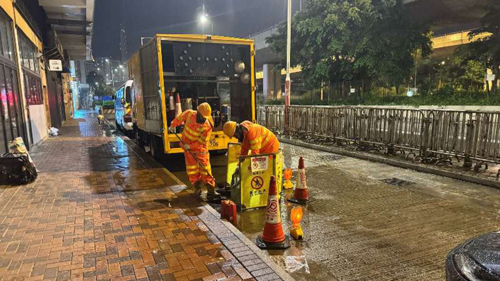 天文臺(tái)改發(fā)黃雨 渠務(wù)署巡查水浸地點(diǎn)