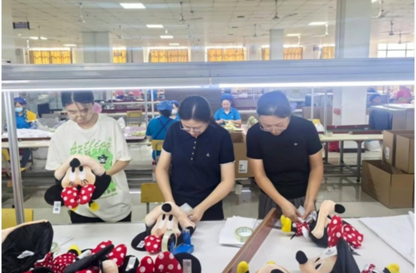 安巢經(jīng)開區(qū)總工會：「當一周工人」 沉一線暖民心