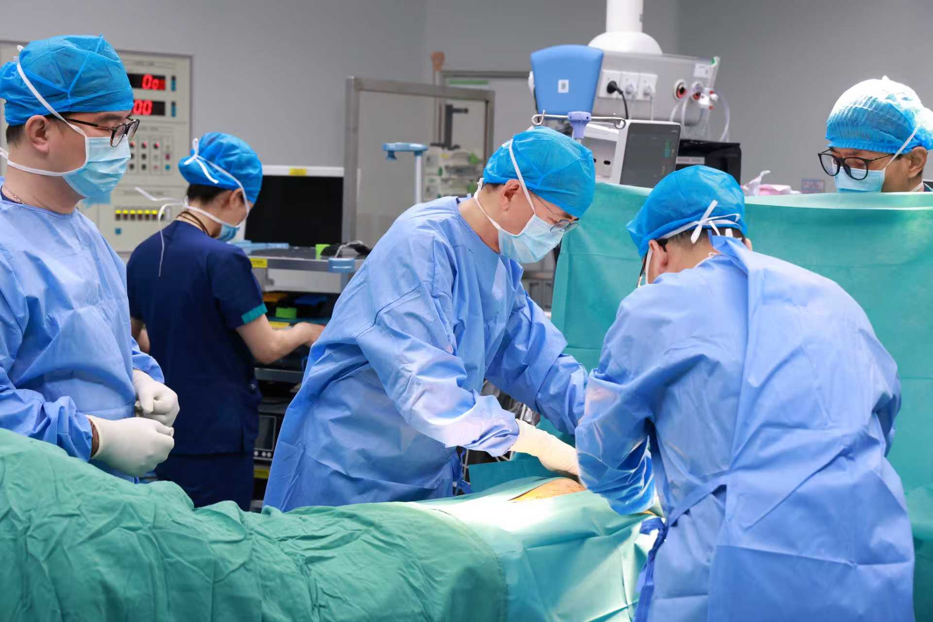 77865人！深圳醫(yī)師軍團(tuán)再擴(kuò)容