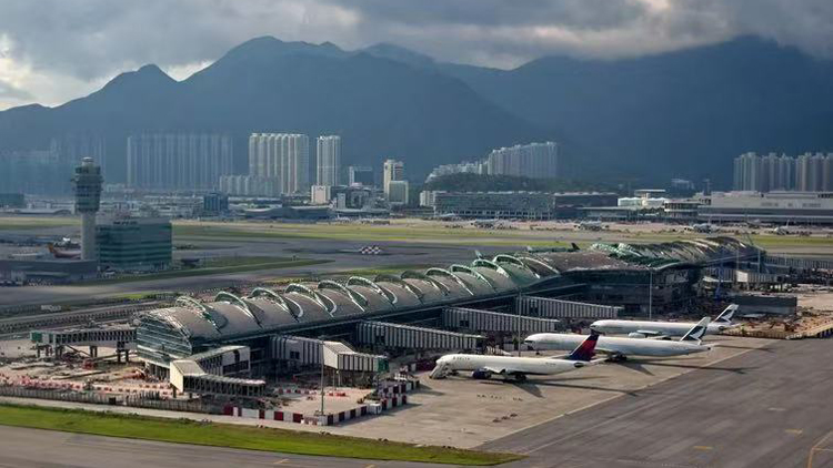 本港機場7月旅客量升9.7%  整體客運量增長因惡劣天氣及遊日需求跌而放緩