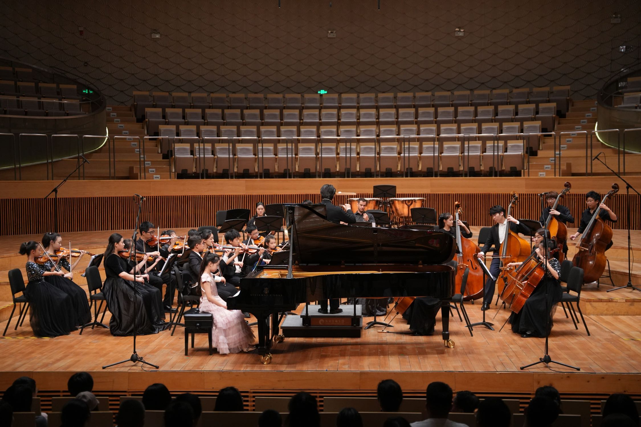 蘇州青少年交響樂(lè)團(tuán)首次挑戰(zhàn)專業(yè)協(xié)奏曲演出