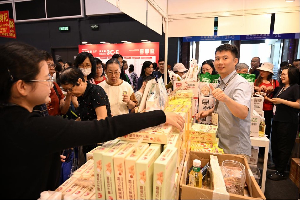 香港美食博覽會(huì)期間海南展團(tuán)人氣火爆