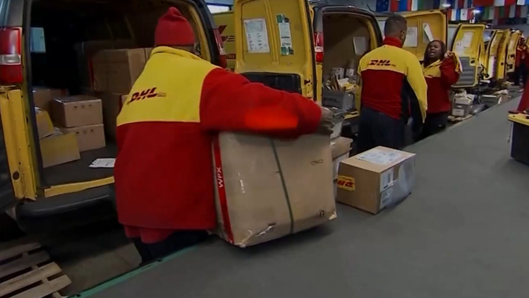 美關(guān)稅新規(guī)帶來不確定性 25國(guó)宣布暫停對(duì)美寄送包裹