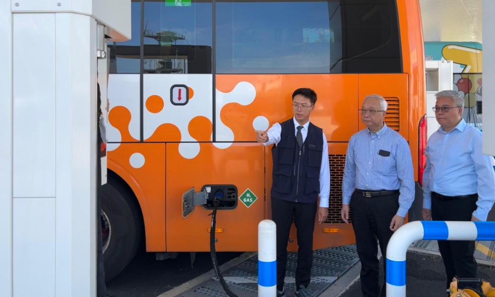 謝展寰韓國釜山參觀氫能設(shè)施 了解氫能技術(shù)在韓最新發(fā)展