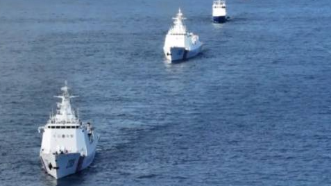 中國人民解放軍南部戰(zhàn)區(qū)位黃巖島領海領空及周邊區(qū)域組織戰(zhàn)備警巡