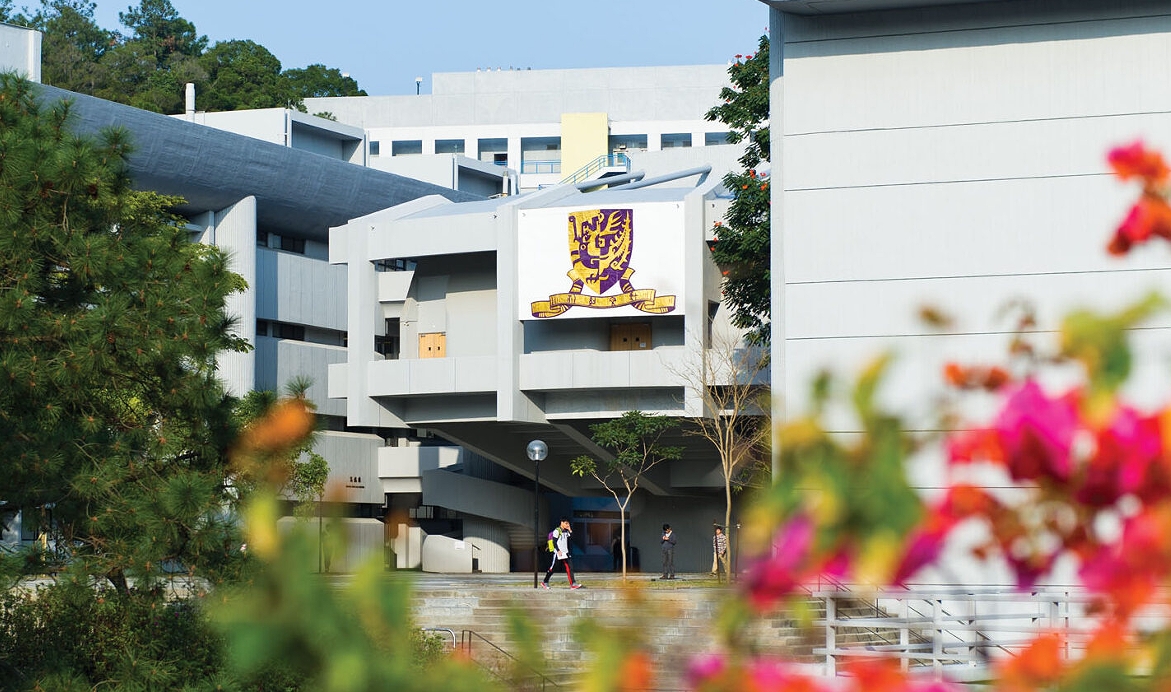 警方到中大宣傳防騙信息 去年涉內(nèi)地生電騙案327宗損失2.3億元