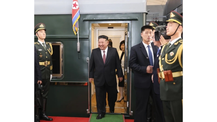 金正恩抵達(dá)北京