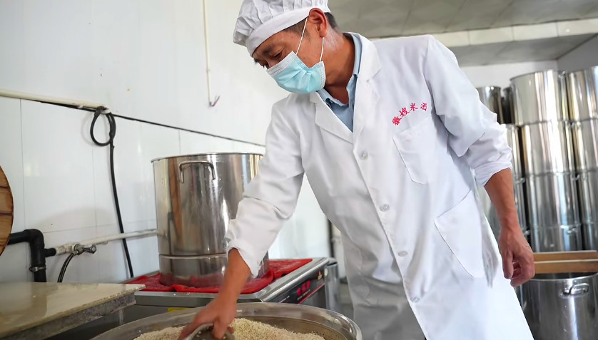 皖休寧縣：非遺美食煥新機(jī)  五城米酒振聲譽(yù)