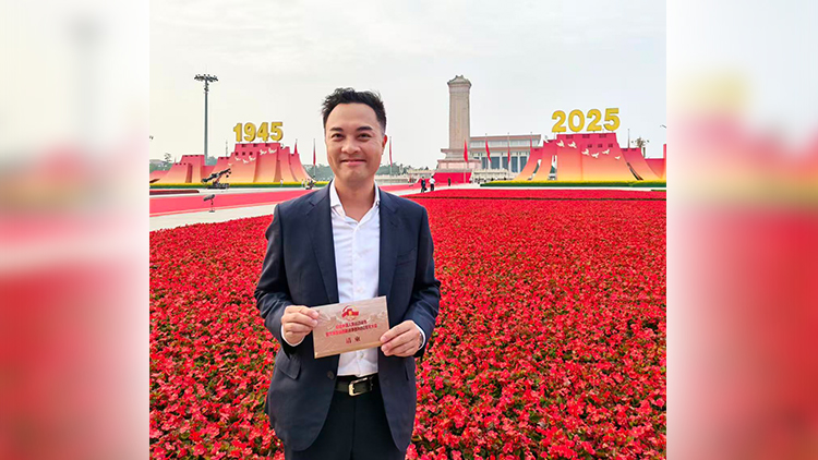 黃梓謙：首次站在天安門廣場(chǎng)觀禮臺(tái)上親歷閱兵盛典心潮澎湃