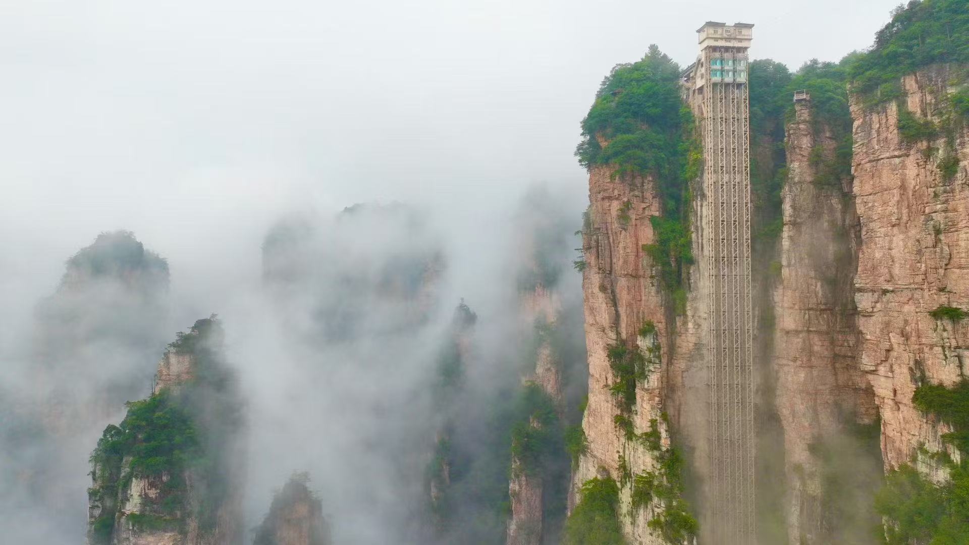 張家界全球旅遊業(yè)創(chuàng)新周再啟幕