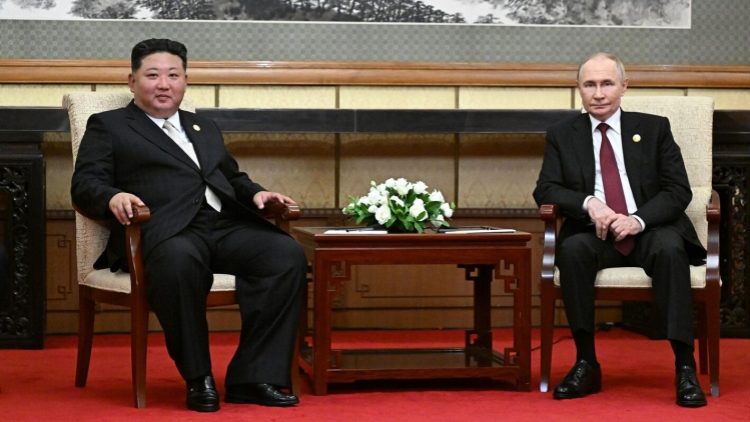 俄朝領(lǐng)導(dǎo)人北京會(huì)談 共倡“反法西斯”合作