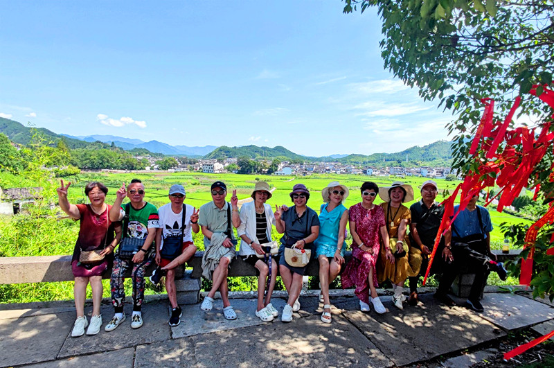 皖黟縣西遞鎮(zhèn)：山水田園美如畫  康養(yǎng)旅居熱起來