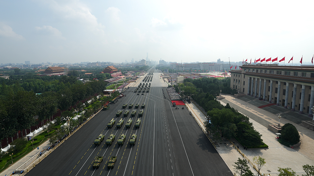 【來(lái)論】大國(guó)重器以武止戈 閱兵再展和平底氣