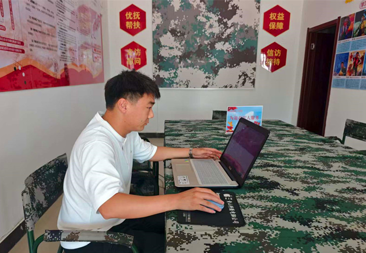 轉(zhuǎn)型說干就干95後回村 皖屯溪奕棋鎮(zhèn)「鄉(xiāng)村CEO」登場