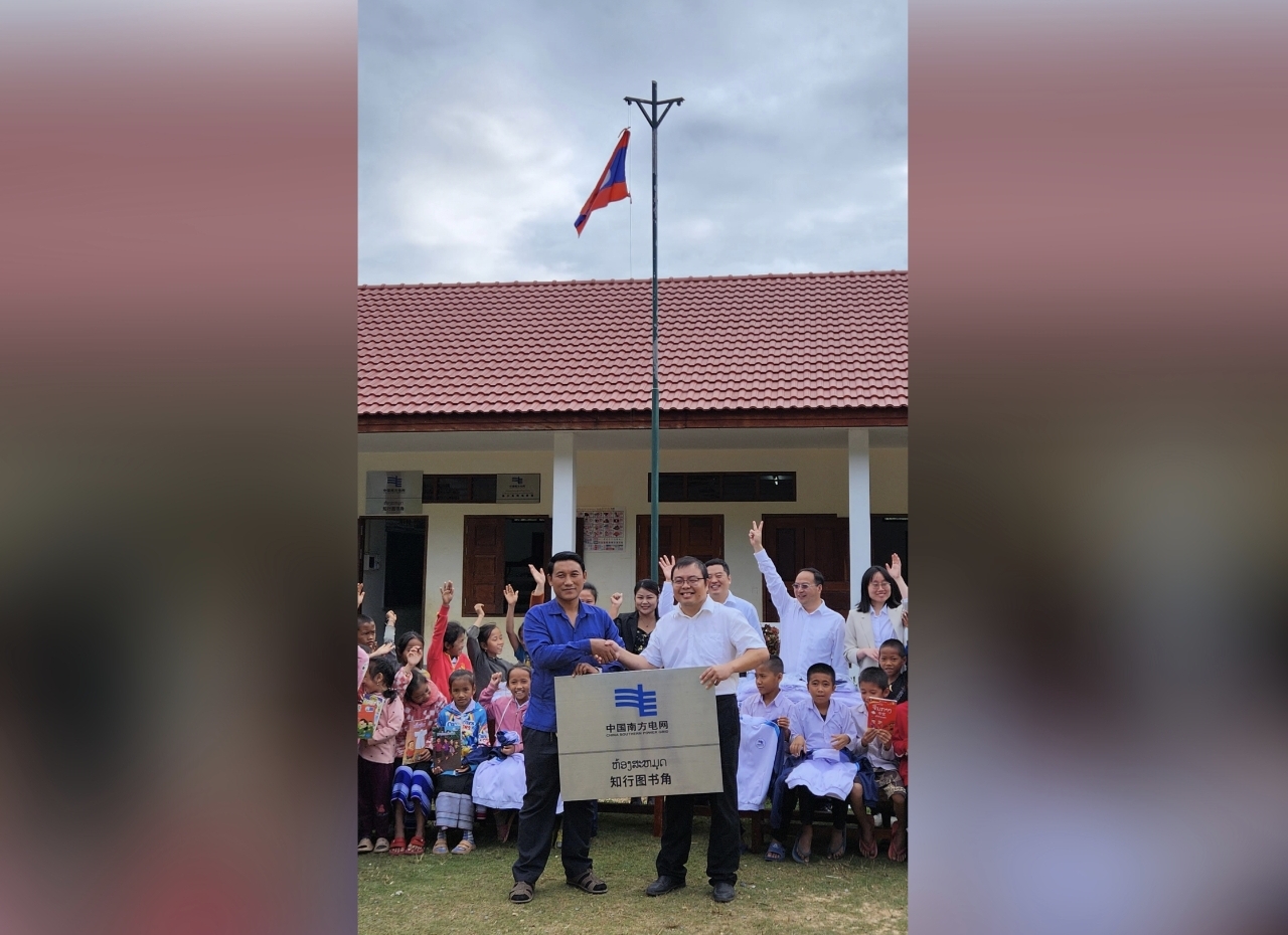 綠茵球場(chǎng)點(diǎn)亮足球夢(mèng)想 占芭花項(xiàng)目綻放友誼力量