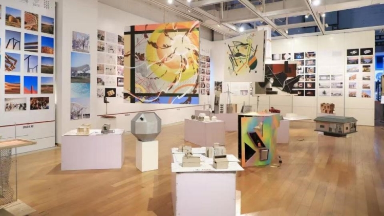 從深圳到京都 國(guó)際小燕以建築為媒開(kāi)展跨時(shí)空文化對(duì)話