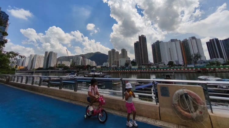 天文臺稱將於午夜12時至明日上午3時改發(fā)3號強風(fēng)信號