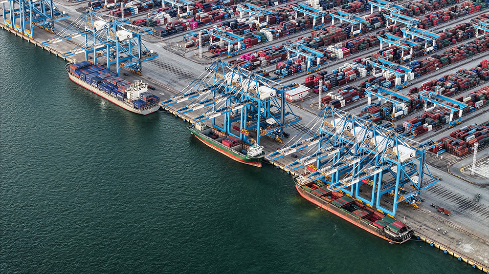 【港商觀察】祭奉「財(cái)神爺」的這天，中國(guó)企業(yè)正想著集體出海