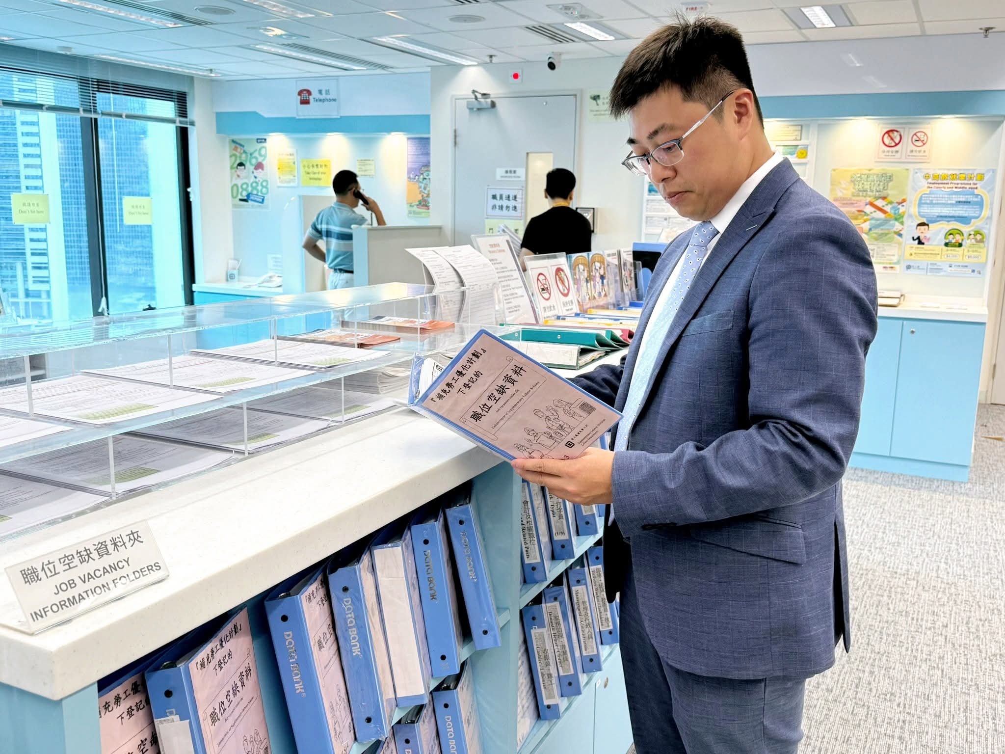 顏汶羽再建議按數(shù)據(jù)處理外勞申請 必要時動態(tài)調(diào)整零配額