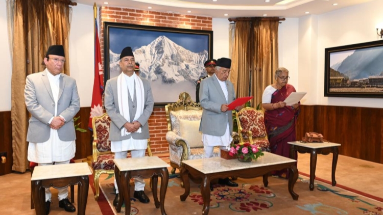 卡爾基就任臨時政府總理 尼泊爾首都局勢趨穩(wěn)