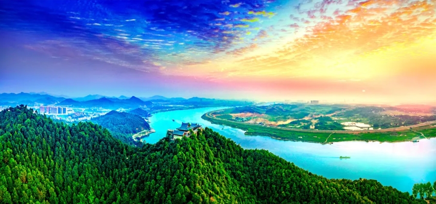 長株潭城市群搶抓機遇以場景模式構築新質生產力生態(tài)圈的思考