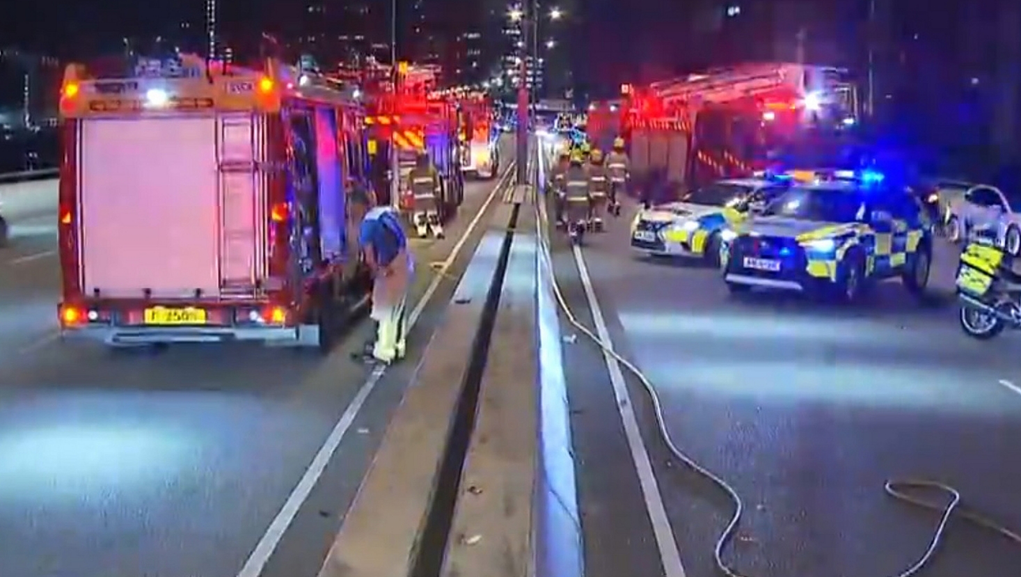 觀塘繞道3車(chē)相撞1死6傷 七旬的士司機(jī)送院不治