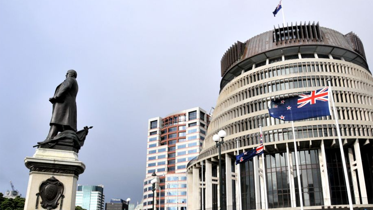 中國公民在新西蘭某機場過境時遭無端滋擾盤問 中使館提出嚴(yán)正交涉