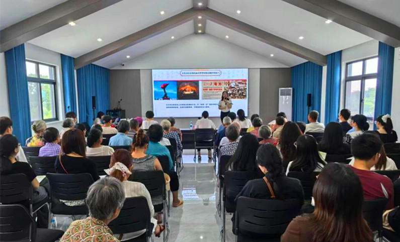 皖屯溪區(qū)：青春之聲點燃理論之光