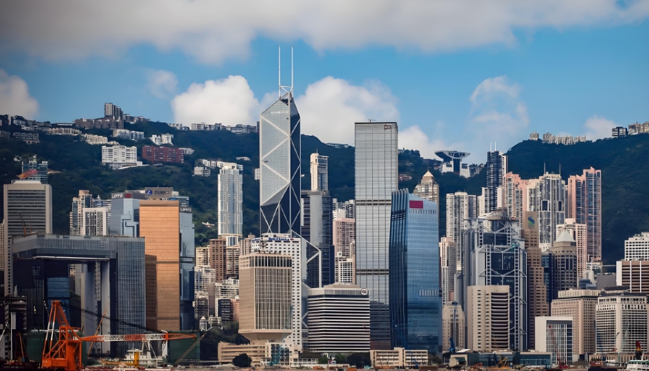 陳曉峰：從倡議走向落實(shí)——香港邁向全球碳交易中心的關(guān)鍵一步