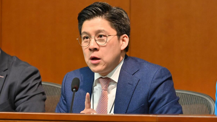 施政報(bào)告2025 | 霍啟剛：倡建體育總部經(jīng)濟(jì) 打造香港成國(guó)際體育治理樞紐