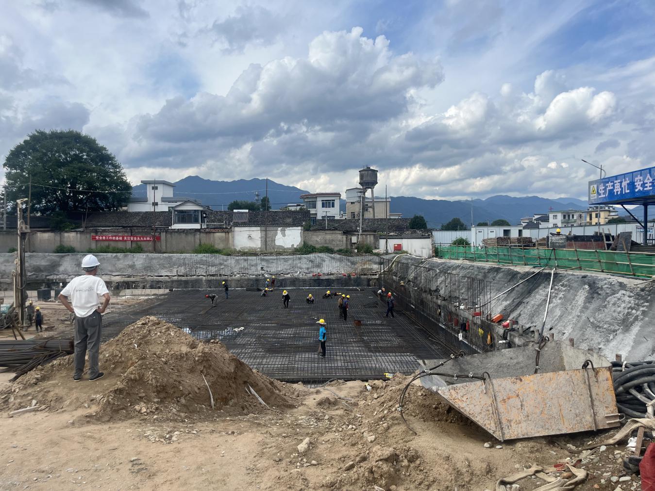 皖黟縣碧陽(yáng)鎮(zhèn)：重點(diǎn)項(xiàng)目建設(shè)開(kāi)啟「快進(jìn)模式」