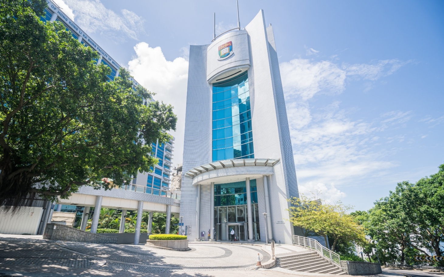 港大醫(yī)學(xué)院回應(yīng)施政報告：支持醫(yī)療新政推AI平臺