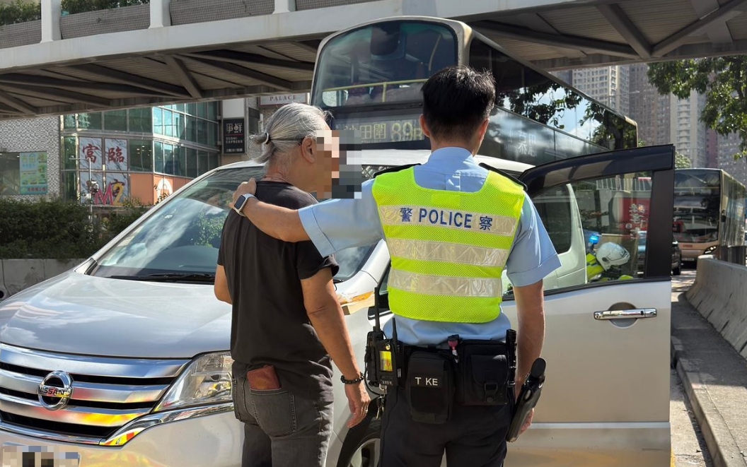 警龍翔道拘一男涉停牌期間駕駛