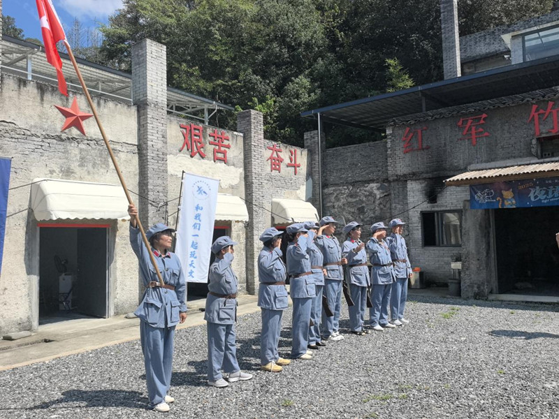 皖黟縣柯村鎮(zhèn)結(jié)緣農(nóng)民藝術(shù)團(tuán)：紅色基因鑄初心 傳統(tǒng)曲藝傳薪火