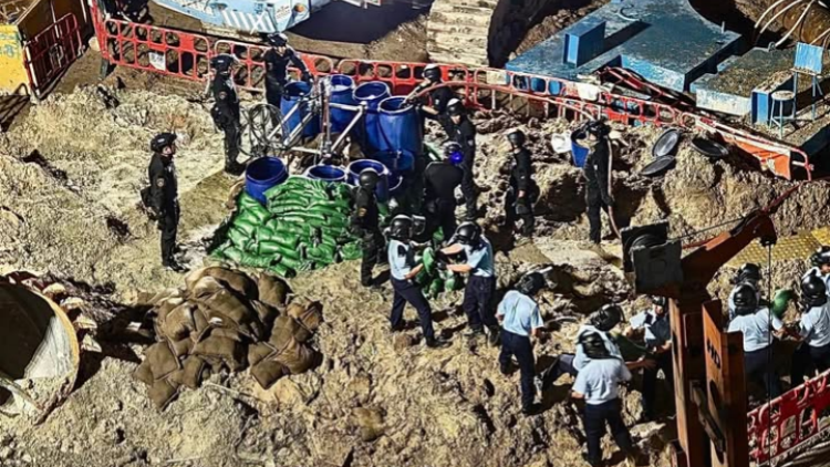 鰂魚涌地盤炸彈｜鄧炳強(qiáng)：市民理解與合作是成功化解危機(jī)關(guān)鍵